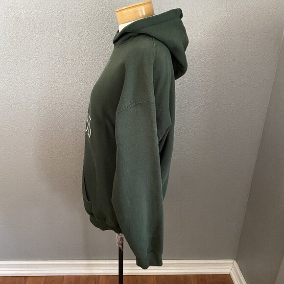 Gildan Sweatshirt Women’s Size Large Hooded Green Princesses Are Born In April - Picture 5 of 8